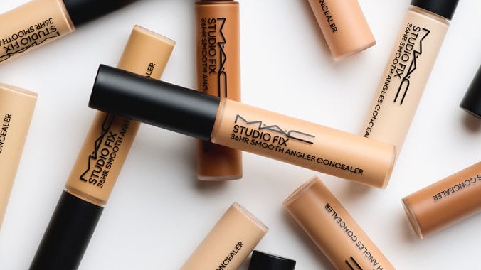 M·A·C LIPGLAZER